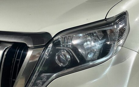 Toyota Land Cruiser Prado 150 рестайлинг 2, 2016 год, 3 750 000 рублей, 20 фотография