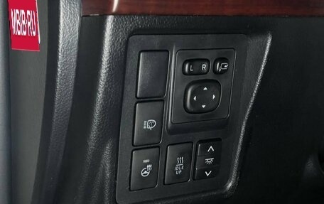 Toyota Land Cruiser Prado 150 рестайлинг 2, 2016 год, 3 750 000 рублей, 18 фотография