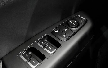 KIA Sportage IV рестайлинг, 2020 год, 2 360 000 рублей, 10 фотография
