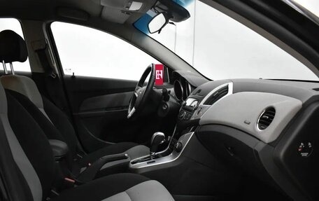 Chevrolet Cruze II, 2013 год, 725 000 рублей, 9 фотография