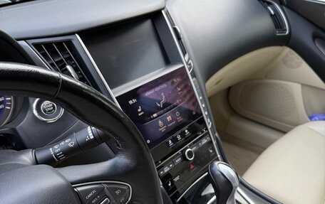 Infiniti Q50 I рестайлинг, 2015 год, 1 900 000 рублей, 5 фотография