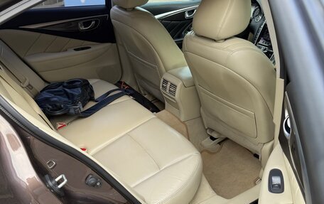 Infiniti Q50 I рестайлинг, 2015 год, 1 900 000 рублей, 7 фотография