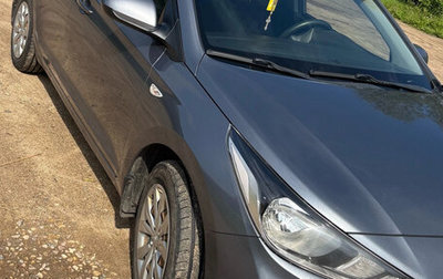 Hyundai Solaris II рестайлинг, 2018 год, 1 200 000 рублей, 1 фотография