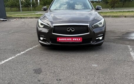 Infiniti Q50 I рестайлинг, 2015 год, 1 900 000 рублей, 10 фотография
