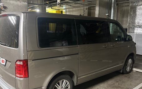 Volkswagen Multivan T6 рестайлинг, 2019 год, 4 000 000 рублей, 2 фотография