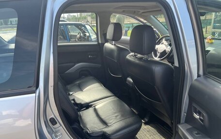 Mitsubishi Outlander III рестайлинг 3, 2007 год, 1 050 000 рублей, 7 фотография