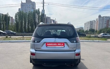 Mitsubishi Outlander III рестайлинг 3, 2007 год, 1 050 000 рублей, 5 фотография