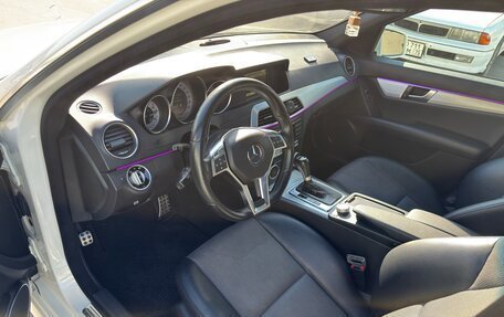 Mercedes-Benz C-Класс, 2011 год, 1 850 000 рублей, 8 фотография