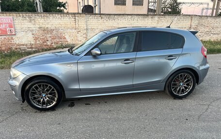 BMW 1 серия, 2006 год, 699 000 рублей, 3 фотография