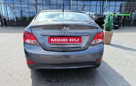 Hyundai Solaris II рестайлинг, 2013 год, 830 000 рублей, 5 фотография