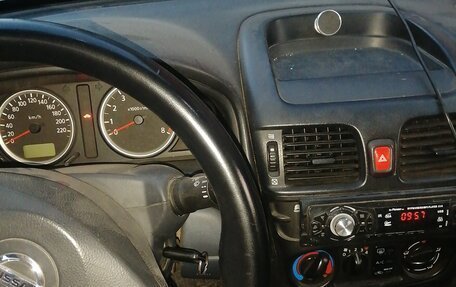 Nissan Almera, 2004 год, 331 000 рублей, 7 фотография