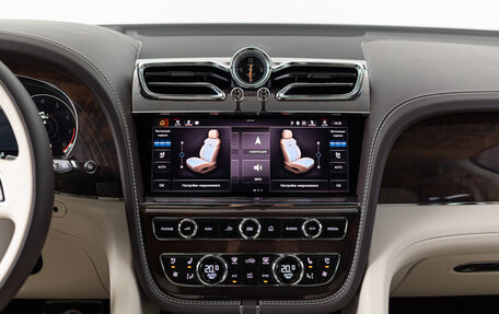 Bentley Bentayga I, 2022 год, 24 390 000 рублей, 26 фотография