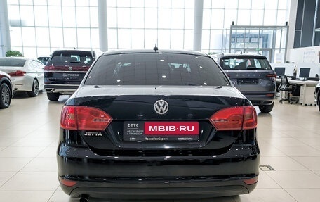 Volkswagen Jetta VI, 2013 год, 1 320 000 рублей, 6 фотография