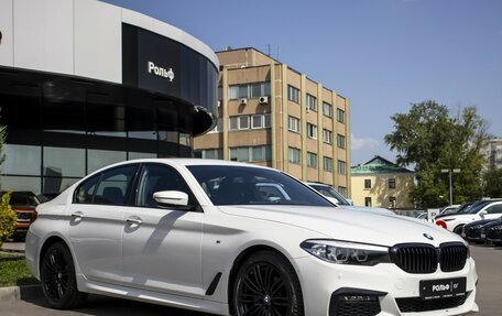 BMW 5 серия, 2017 год, 3 821 000 рублей, 3 фотография