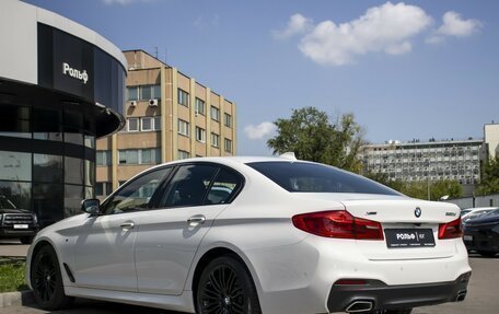 BMW 5 серия, 2017 год, 3 821 000 рублей, 7 фотография