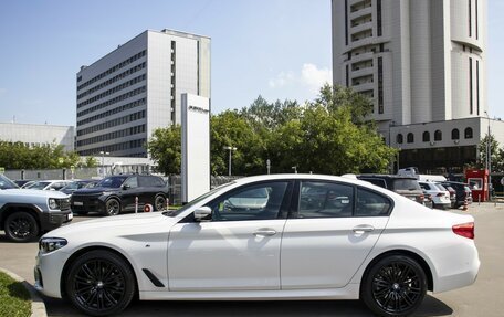 BMW 5 серия, 2017 год, 3 821 000 рублей, 8 фотография