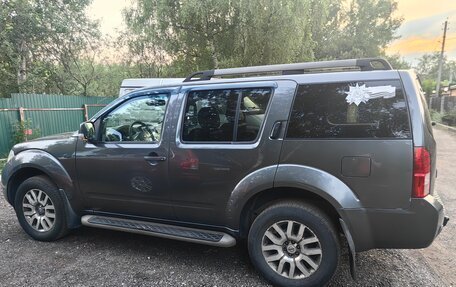 Nissan Pathfinder, 2013 год, 1 200 000 рублей, 1 фотография