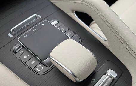 Mercedes-Benz GLS, 2025 год, 19 100 000 рублей, 14 фотография