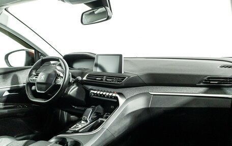 Peugeot 3008 II, 2017 год, 1 799 585 рублей, 9 фотография