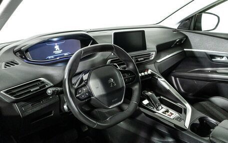Peugeot 3008 II, 2017 год, 1 799 585 рублей, 11 фотография