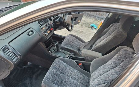 Isuzu Aska IV, 2001 год, 590 000 рублей, 16 фотография