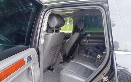 Volkswagen Touareg III, 2006 год, 1 150 000 рублей, 12 фотография