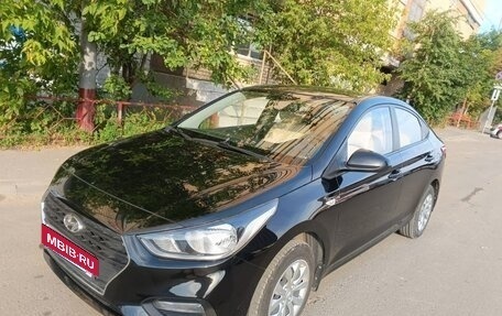 Hyundai Solaris II рестайлинг, 2017 год, 1 150 000 рублей, 2 фотография