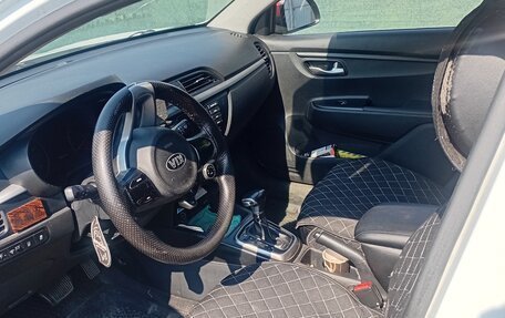 KIA Rio IV, 2018 год, 730 000 рублей, 5 фотография