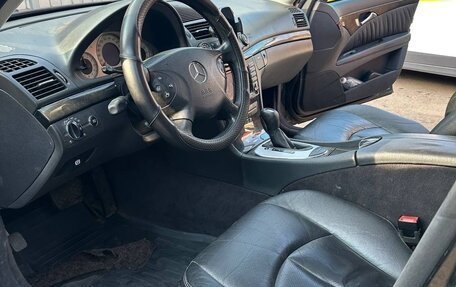 Mercedes-Benz E-Класс, 2003 год, 990 000 рублей, 15 фотография
