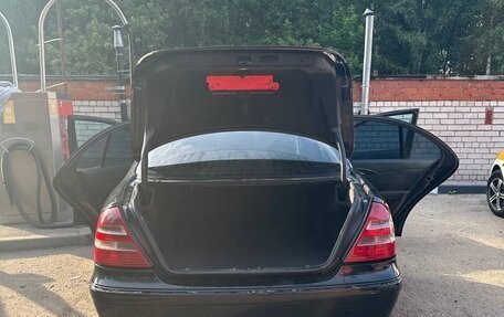 Mercedes-Benz E-Класс, 2003 год, 990 000 рублей, 20 фотография