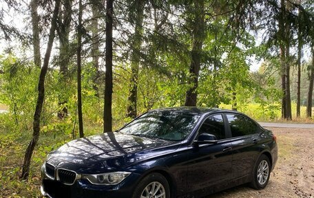 BMW 3 серия, 2013 год, 1 400 000 рублей, 3 фотография