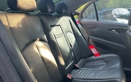 Mercedes-Benz E-Класс, 2003 год, 990 000 рублей, 18 фотография