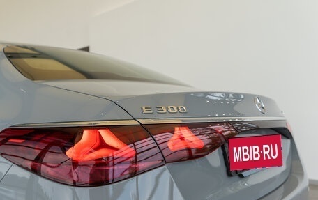 Mercedes-Benz E-Класс, 2025 год, 9 990 000 рублей, 7 фотография