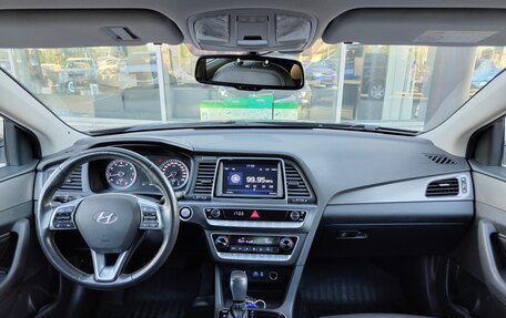 Hyundai Sonata VII, 2017 год, 1 749 000 рублей, 9 фотография