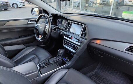 Hyundai Sonata VII, 2017 год, 1 749 000 рублей, 7 фотография