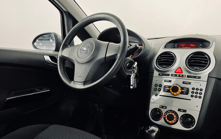 Opel Corsa D, 2013 год, 650 000 рублей, 18 фотография