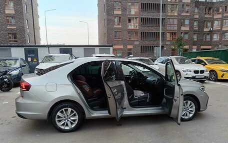 Volkswagen Polo VI (EU Market), 2020 год, 1 550 000 рублей, 27 фотография