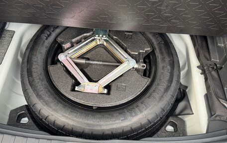 Toyota RAV4, 2025 год, 3 650 000 рублей, 17 фотография