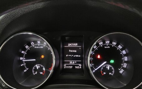 Skoda Yeti I рестайлинг, 2013 год, 1 050 000 рублей, 13 фотография