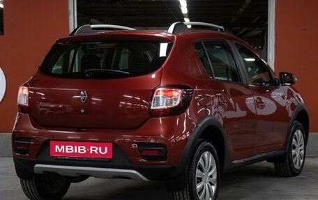 Renault Sandero II рестайлинг, 2014 год, 798 000 рублей, 5 фотография