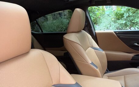 Lexus ES VII, 2019 год, 4 500 000 рублей, 7 фотография