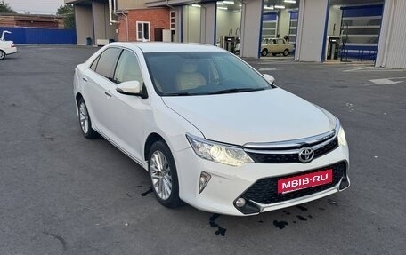 Toyota Camry, 2013 год, 1 750 000 рублей, 6 фотография