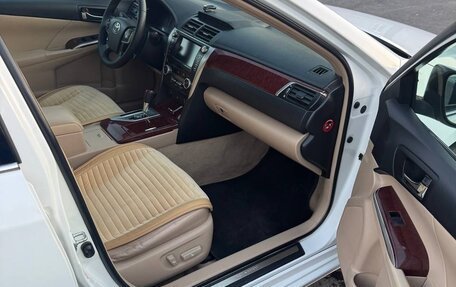 Toyota Camry, 2013 год, 1 750 000 рублей, 11 фотография