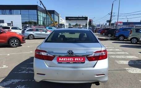 Toyota Camry, 2014 год, 1 690 000 рублей, 6 фотография