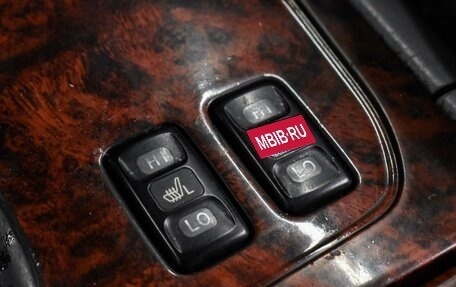 Toyota Land Cruiser 100 рестайлинг 2, 2002 год, 1 680 000 рублей, 21 фотография