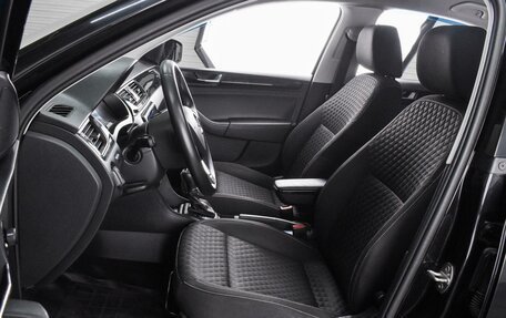 Skoda Rapid I, 2018 год, 1 379 000 рублей, 10 фотография