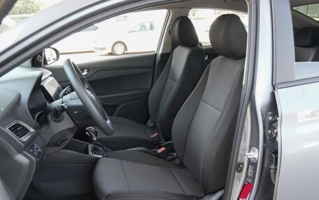 Hyundai Solaris II рестайлинг, 2020 год, 1 670 000 рублей, 10 фотография