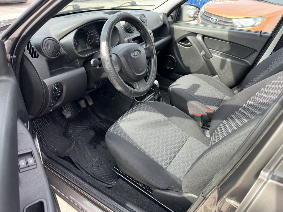 ВАЗ (LADA) Granta I, 2015 год, 545 000 рублей, 10 фотография