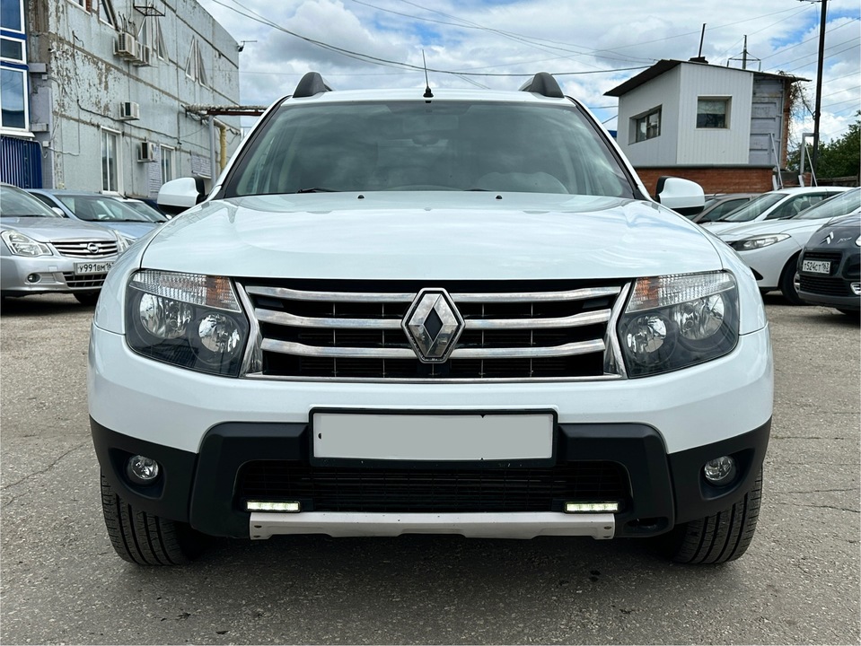 Renault Duster I, 2014 год, 865 000 рублей, 2 фотография