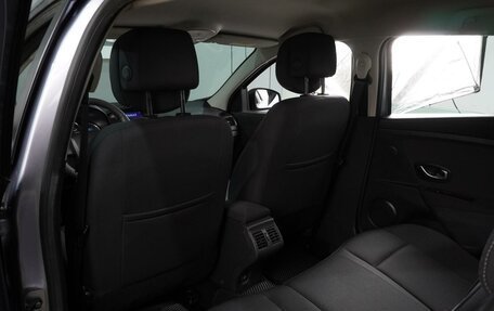 Renault Megane III, 2010 год, 689 000 рублей, 11 фотография